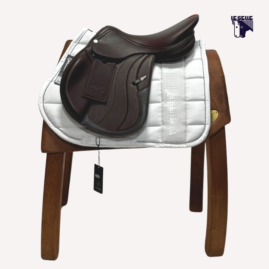 ESKADRON SQUARE GLOSSY SADDLE PAD - WHITE