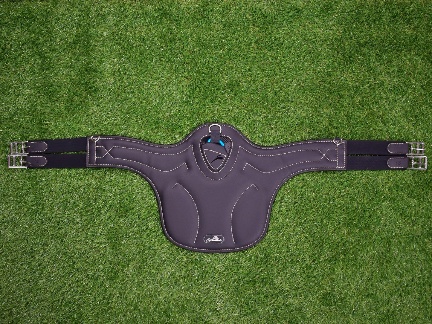 ESSENTIALS STUD PROTECTION GIRTH