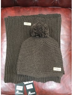 Wool cap + neck warmer Pikeur pom pom wool