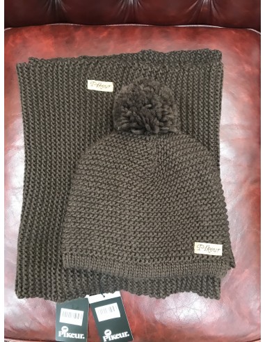 Wool cap + neck warmer Pikeur pom pom wool