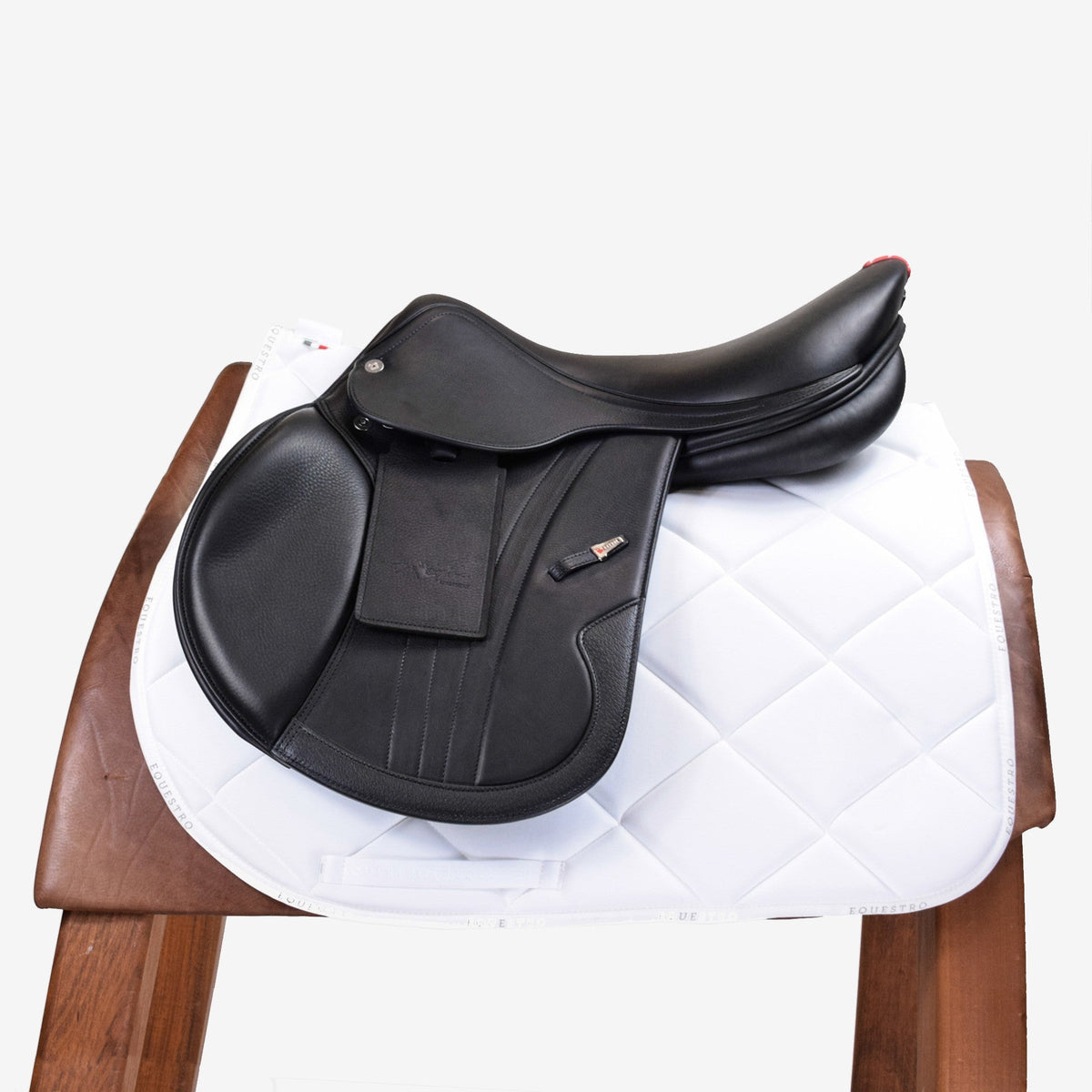 Cintura in pelle con intreccio e borchie Donna, Nero | Milano Cintura in pelle con intreccio e borchie Donna, Nero | Milano