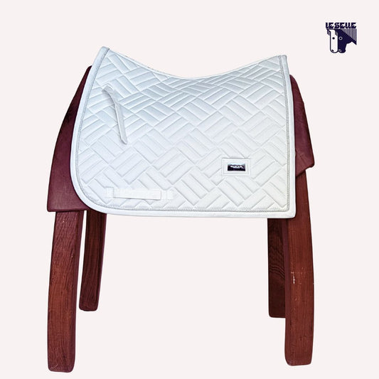 SOTTOSELLA EQUESTRIAN STOCKHOLM - MODERN WHITE PERFECTION